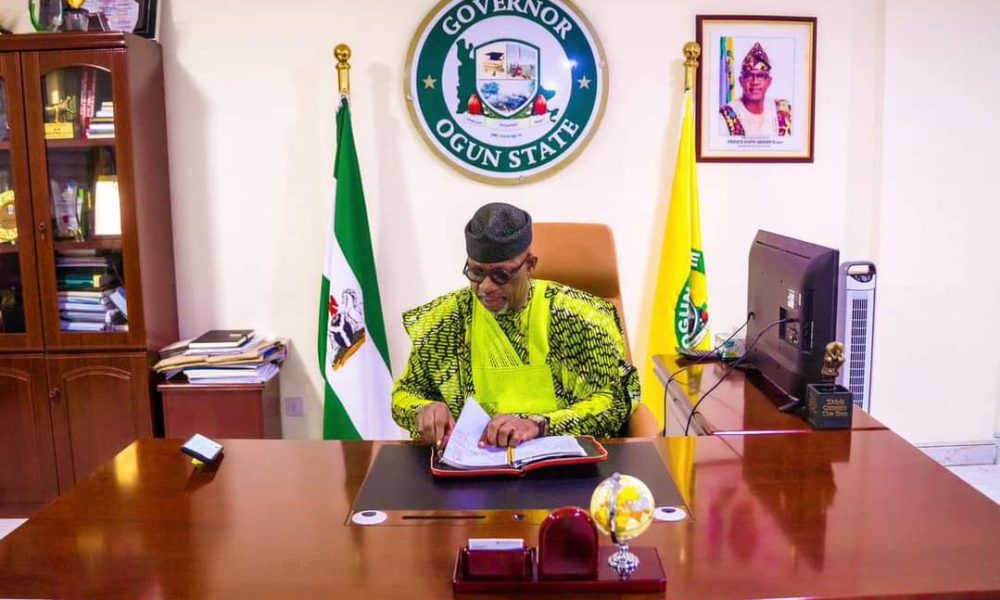 Vote Buying: PDP Alleges Abiodun, APC Making Efforts To Stall Investigations