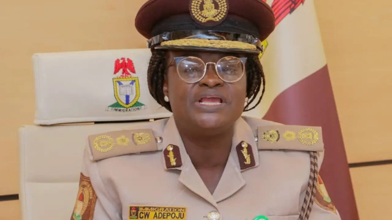 FG To Allow Nigerians With Expired Passports Return Home