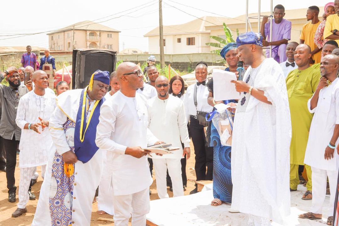 Primate Ayodele Holds 2nd Edition Of Palliative Market, Gives Out Five Cars
