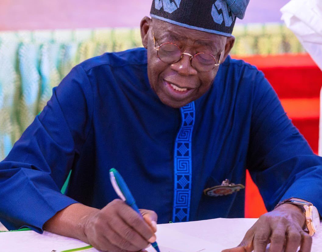 Mandate Movement Lauds Tinubu’s Student Loan Bill, Touts APC’s Commitment To Education Access