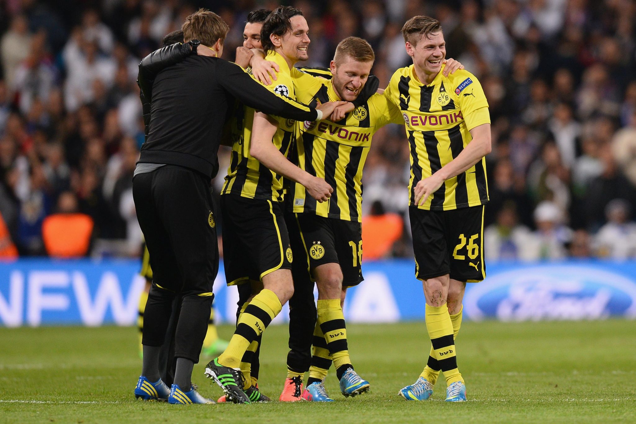 UEFA Champions League: Borussia Dortmund Qualify For Final