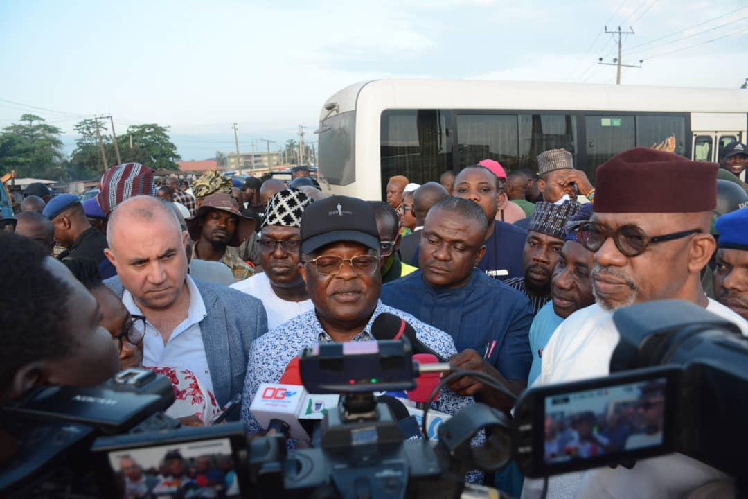 Abiodun Lauds Tinubu As Palliative Work Begin On Sagamu-Ijebu-Ode Road Monday