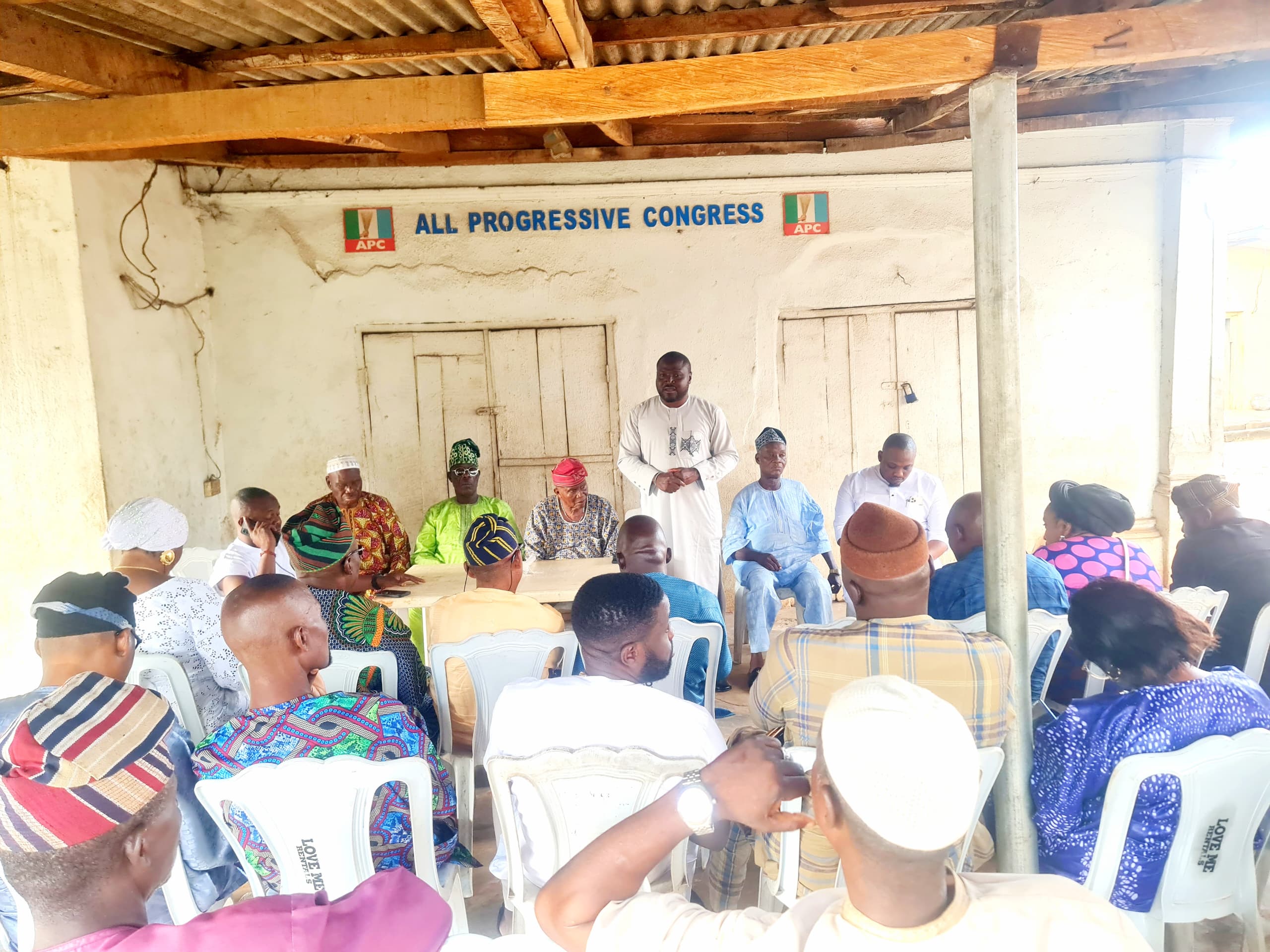 Odulate Rallies APC For United Front Ahead Of Sagamu Council Elections