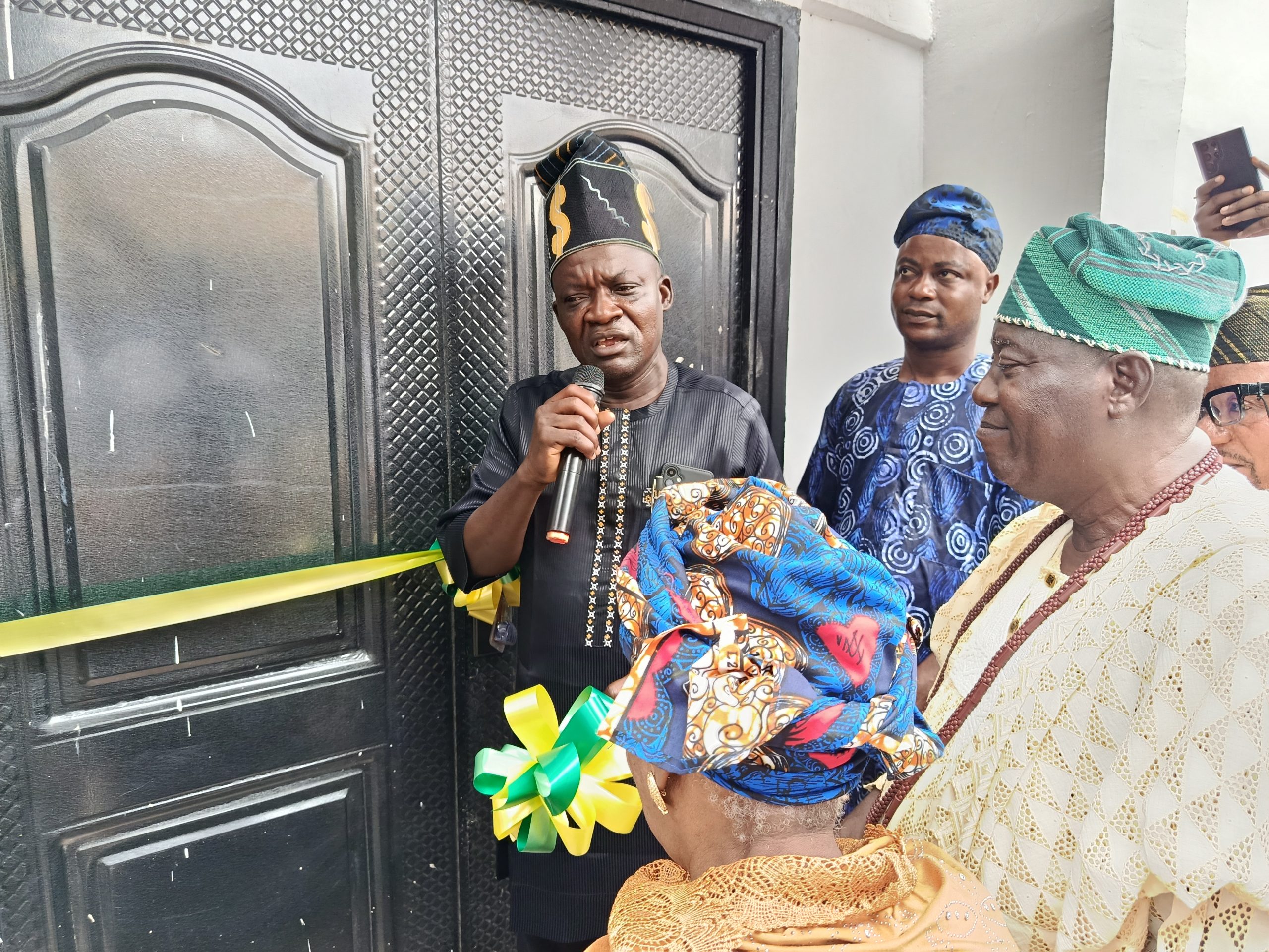 BREAKING! Ogbeni Odulate Commissions Sagamu Legislative Building