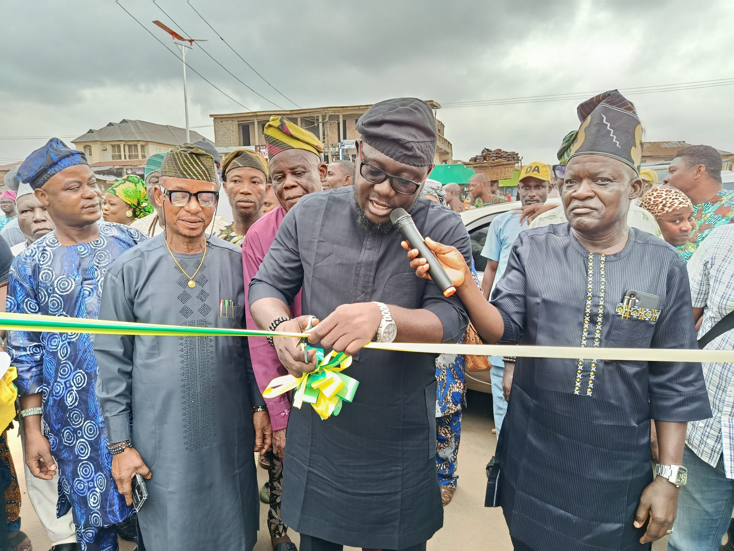 JUST IN! Relief For Sabo Residents As Ogbeni Odulate Delivers Reconstructed Soda Street
