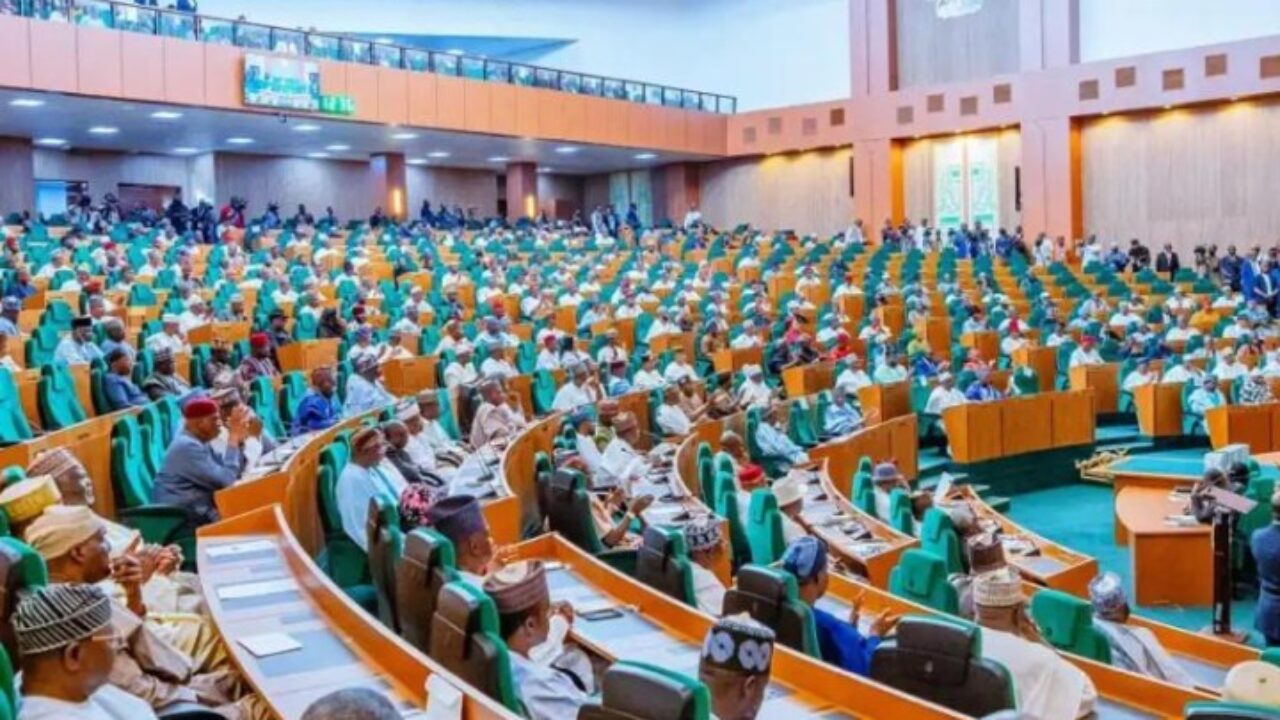 Six Oyo Reps Defect From PDP To APM