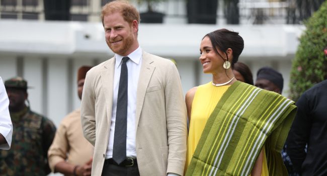 Prince Harry, Family Arrive In United Kingdom