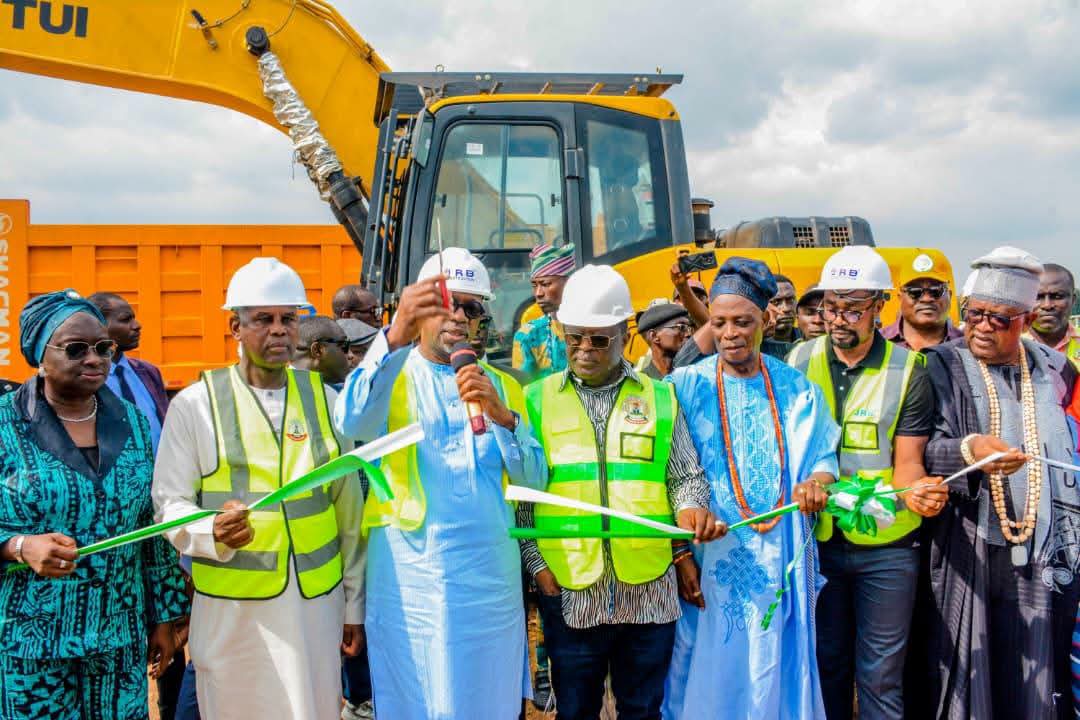 Tinubu Flags Off Ibadan–Ijebu-Ode Road Reconstruction, Approves Abeokuta–Ibadan Dualisation