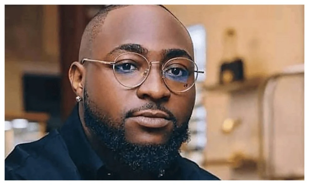 ‘Always Keep Receipts’ – Davido Advises